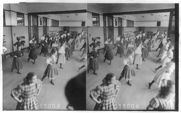 Image ancienne illustrant l’article « Initiation. à la photographie stéréoscopique – en visioconférence »