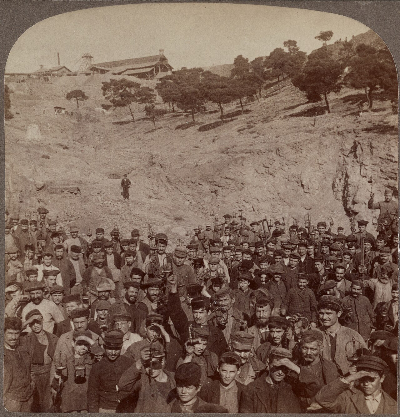Image ancienne illustrant l’article « Foire internationale de la Photo de Bièvres, 58e édition »