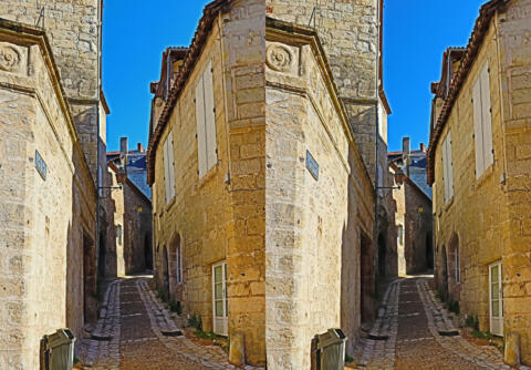 Rue du Calvaire montant à la place de la Clautre