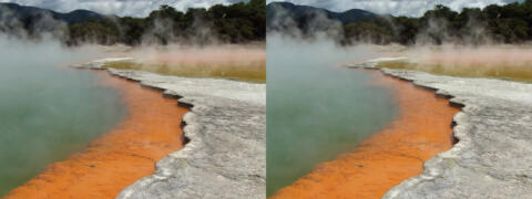 Wai-O-Tapu. Lac d'eau colorée nommée La Piscine de Champagne.