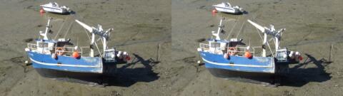 Bateau de pêche à marée basse