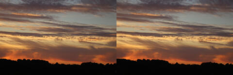 Coucher de soleil sur la colline en face