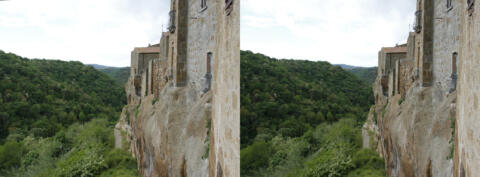au bord de Pitigliano