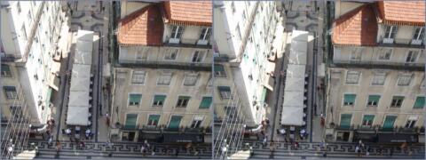 Vue en plongée depuis la plate-forme en haut de l'ascenseur