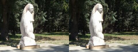 Statue