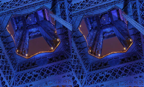 La Tour Eiffel bleue