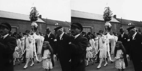 Fête des Tireurs d'Arc, 1er bouquet à la parade
