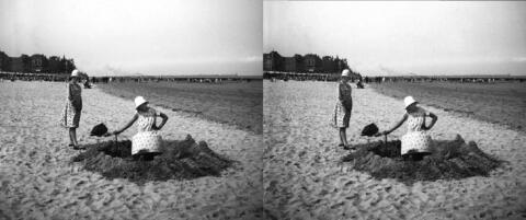 Marguerite et Jeannette sur la plage