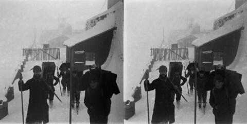 Descente du Pic dans la neige : F.Baldet et les porteurs