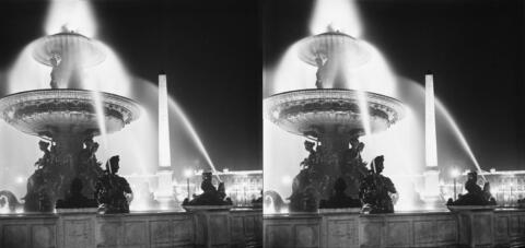 Place de la Concorde iIlluminationd des fontaines