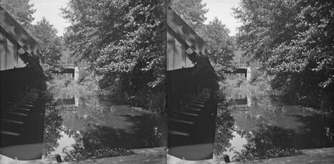 Le Betey. 1er lavoir après la route