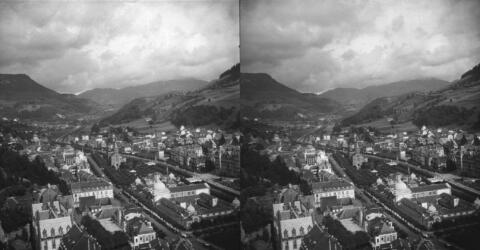Rocher des Fées : vue sur le Puy Gros