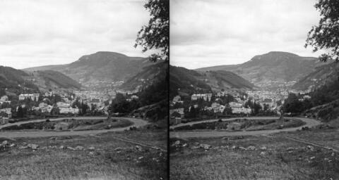Mont-Dore et Puy Gros vus de la route de la Grande Cascade