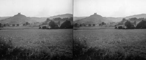 Le Chateau vu de loin