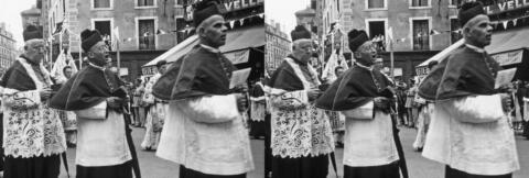Procession : La Vierge noire