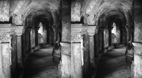 St Michel d'Aiguilhe, intérieur en enfilade
