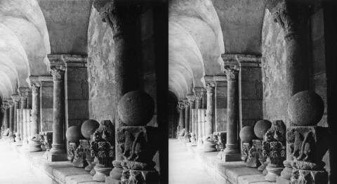 Cloître de la Cathédrale, Galerie