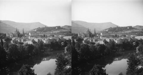 Vue générale de l'autre côté du Tarn