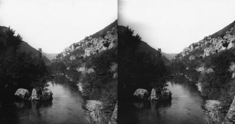 Gorge de La Dourbie 3km après Le Monna